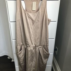 NWT Ann Taylor racerback dress with pockets